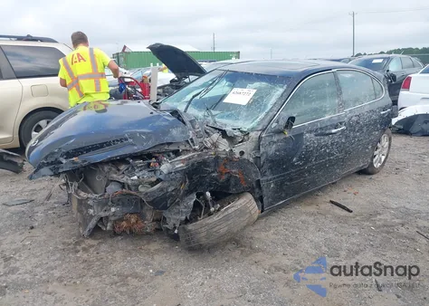 2002 Lexus Es 300 из США, поврежденный, VIN JTHBF30G325034847